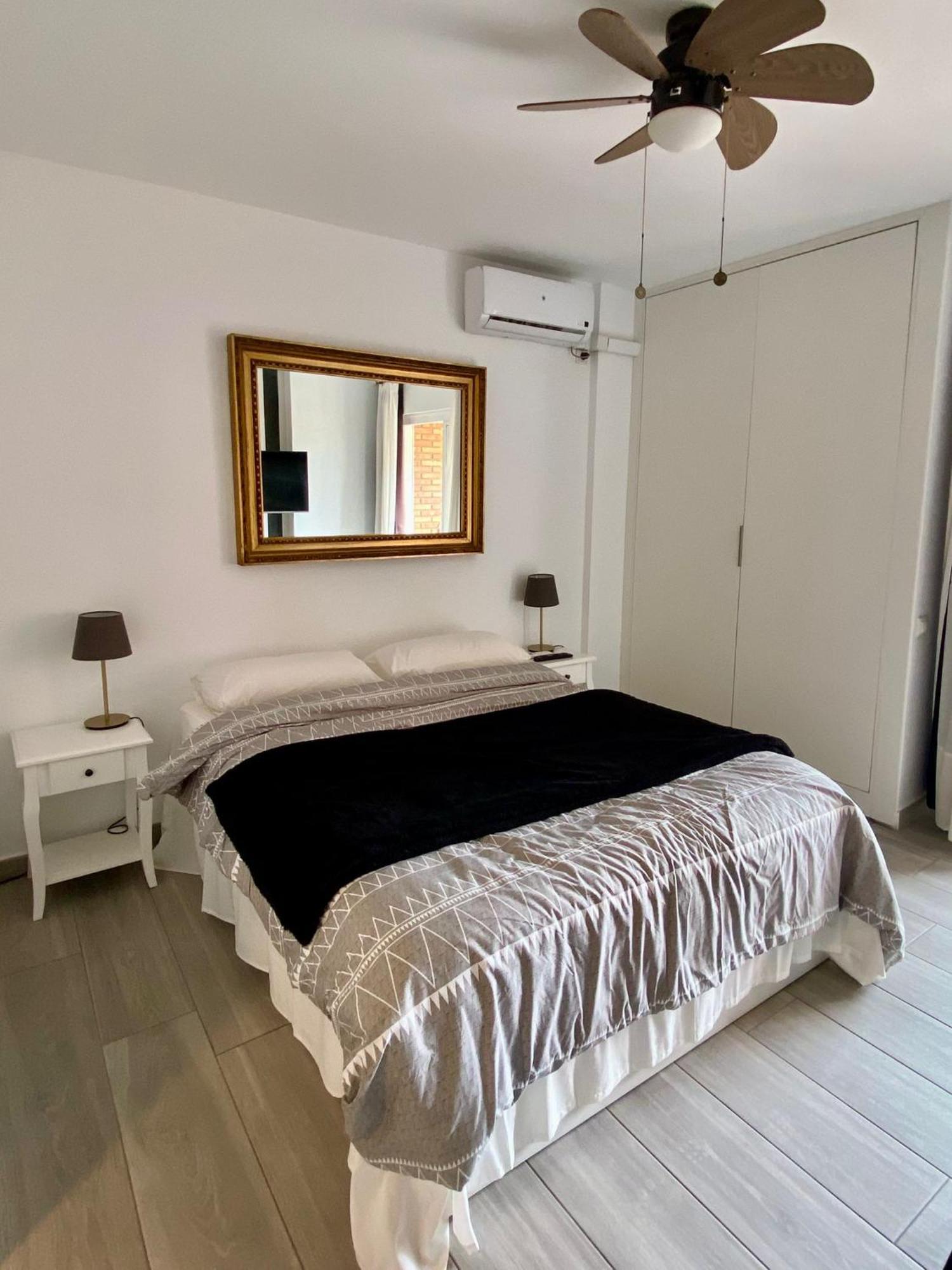Aguila Honeymoon Apartamento Benalmádena
